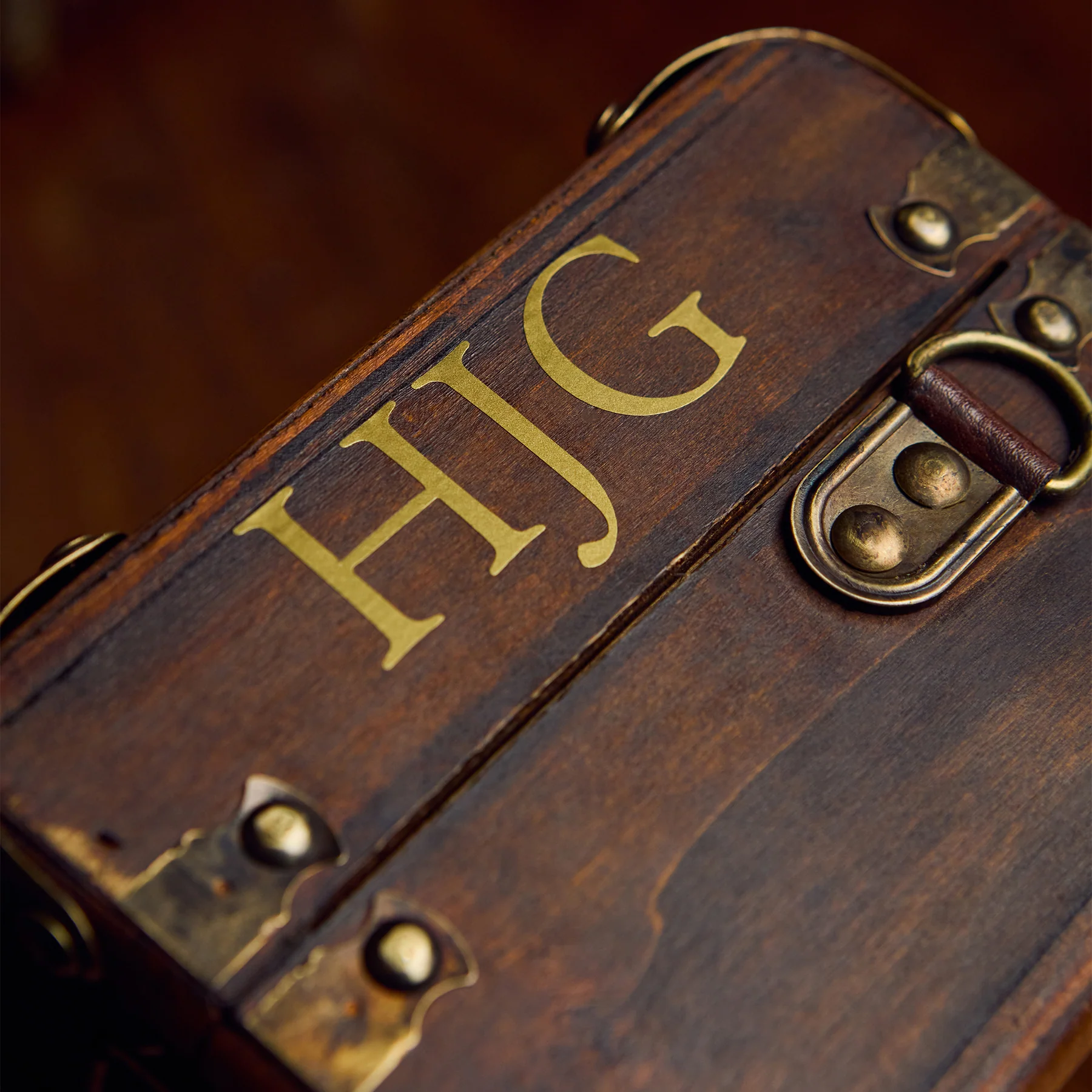 Mini Hogwarts School Trunk Replica - Image 12
