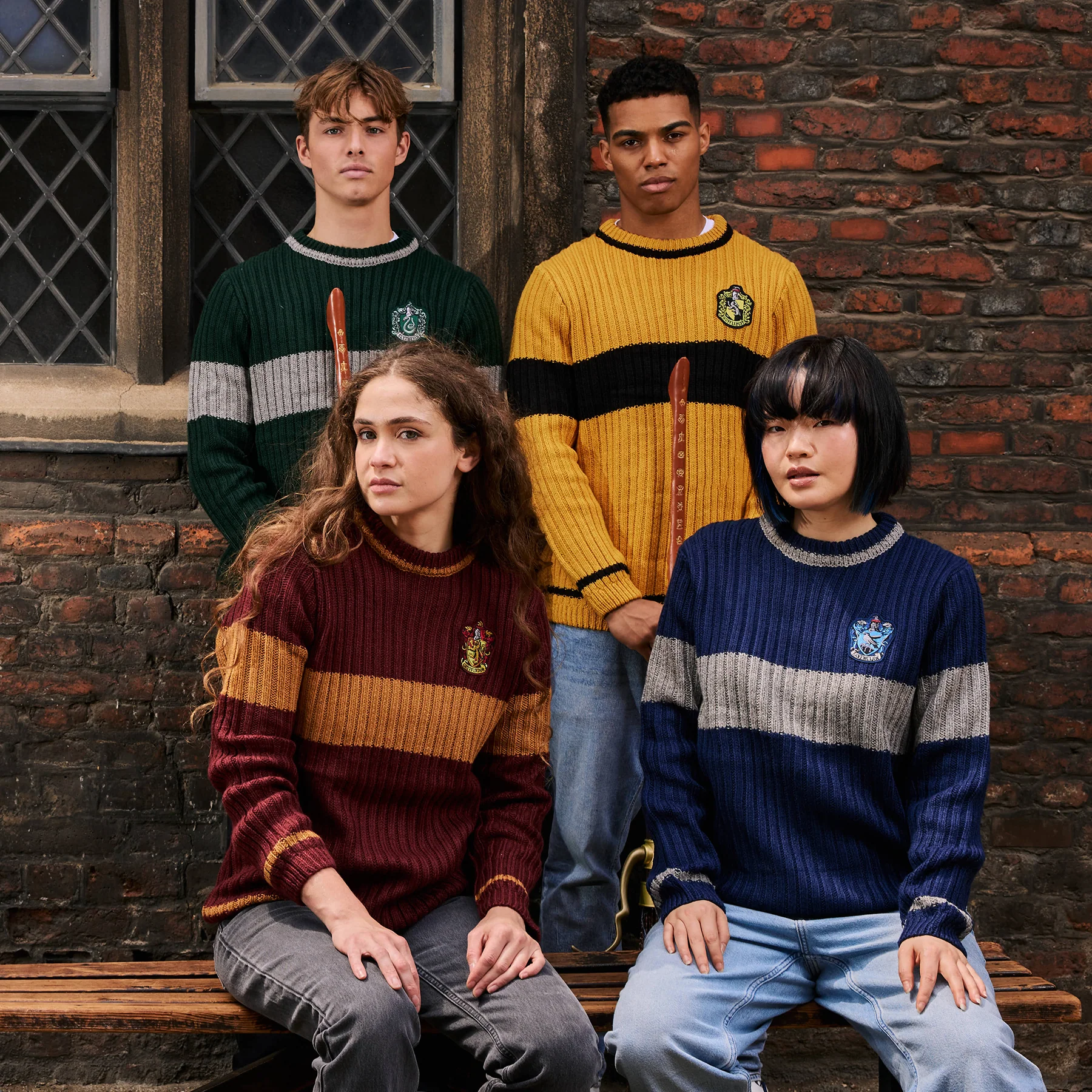 Gryffindor Quidditch Sweater - Image 4