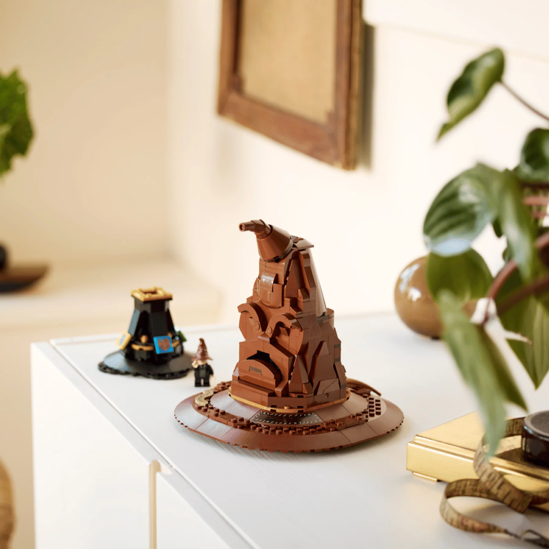 Talking Sorting Hat LEGO - Image 9